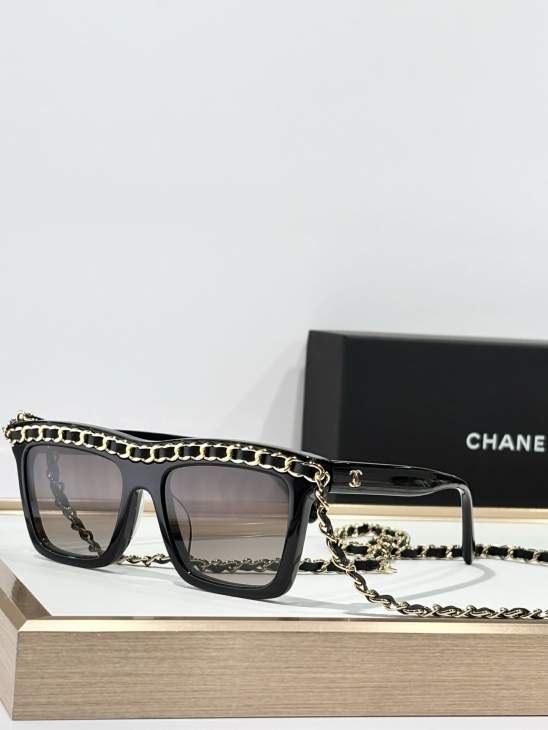 Picture of Chanel Sunglasses _SKUfw77836620fw